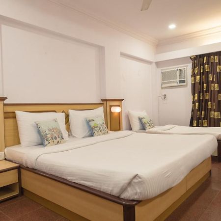 Oyo Flagship 561 Host Inn Mumbai Dış mekan fotoğraf